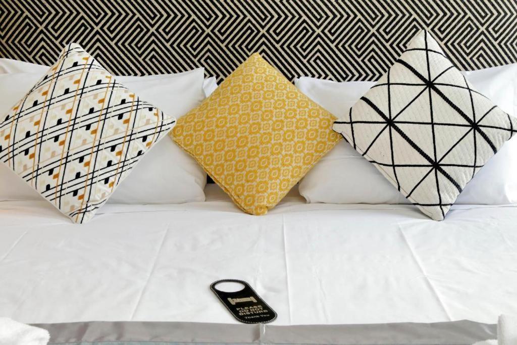 Boutique Suites Della Croce Rome Buitenkant foto