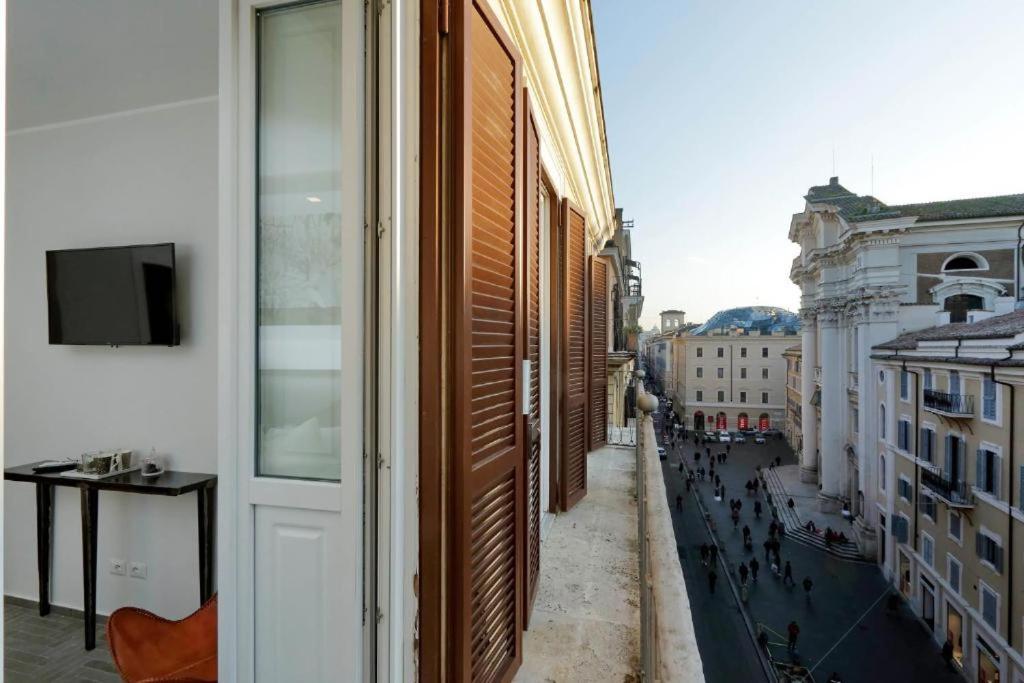 Boutique Suites Della Croce Rome Buitenkant foto