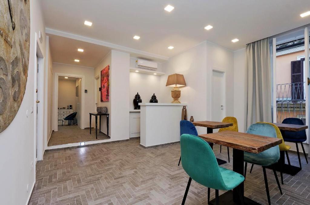 Boutique Suites Della Croce Rome Buitenkant foto